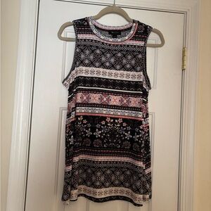 Sleeveless size M multi colored Patterned Top